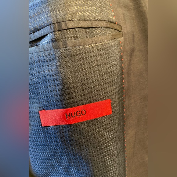 Hugo Boss - Luxury Blazer - 44R - Picture 3 of 5